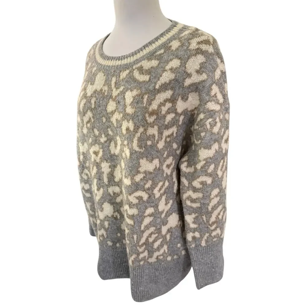 Anthropologie POL Oversized Animal Print Tunic Sweater Pullover Gray Large